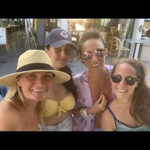 Meet your Posher, Tara